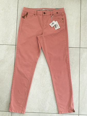 Damen Hose von NILE. Gr. S+. NEU. SLIM.
